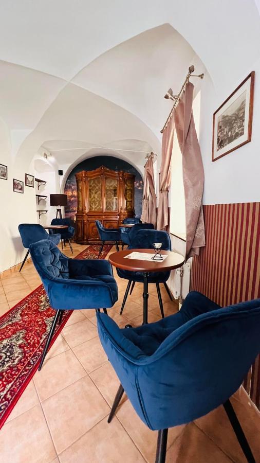 Hotel Salamander Banska Stiavnica Bagian luar foto
